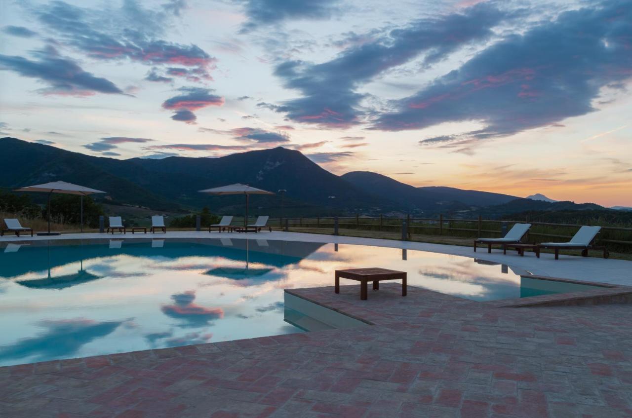 Tenuta Grimaldi Wine Resort 马泰利卡 外观 照片