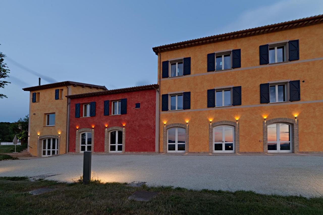 Tenuta Grimaldi Wine Resort 马泰利卡 外观 照片